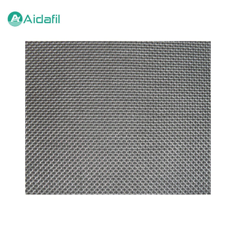 Войлок из спеченного волокна с защитными сетками